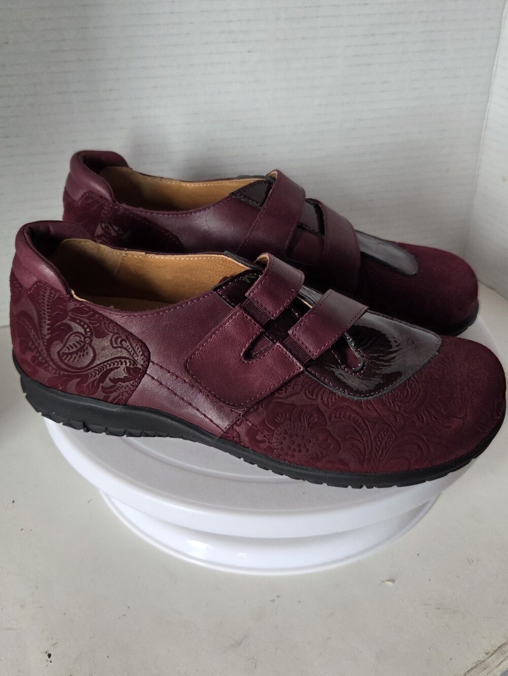 Portofino Women's Burgundy Suede, Leather & Patent Leather Comfort Shoes Size 37